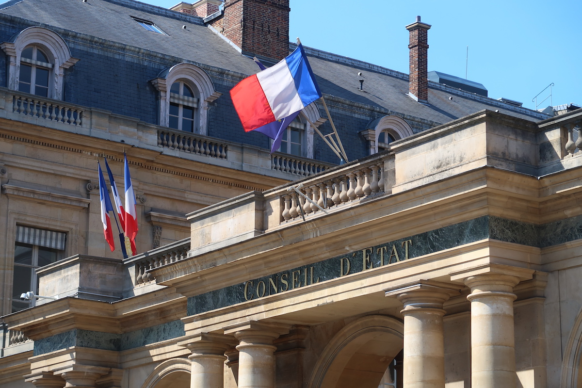 French CBD decree suspended by Council of State